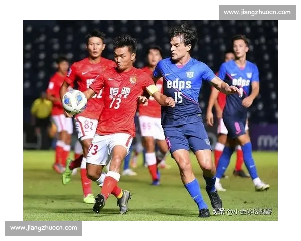 河南队通报成都球迷严重违规 恶意涂鸦亵渎足球精神 河南队通报成都球迷严重违规 恶意涂鸦亵渎足球精神